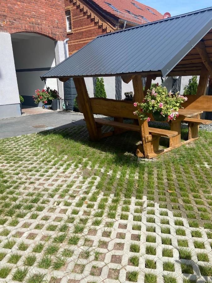 Ferienwohnungen In Ерфурт Екстериор снимка