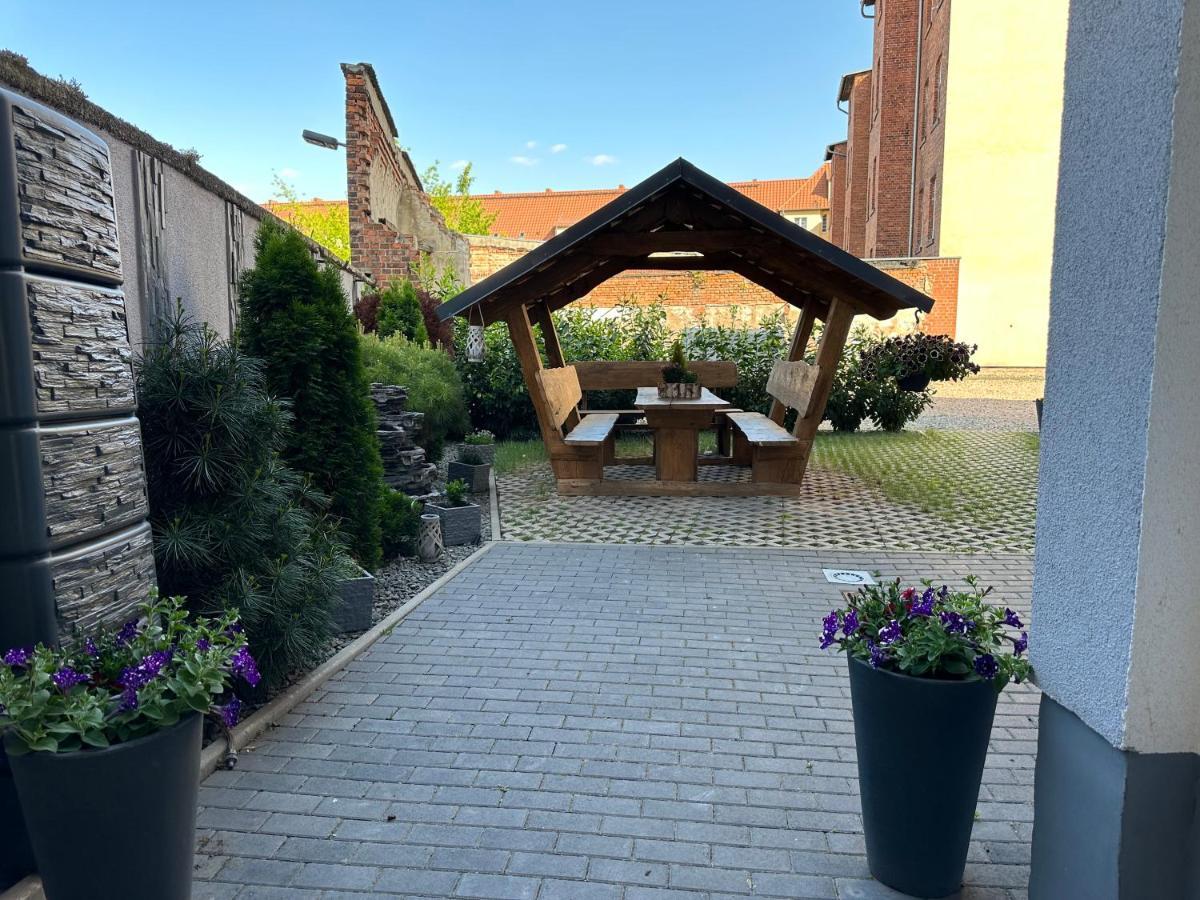 Ferienwohnungen In Ерфурт Екстериор снимка